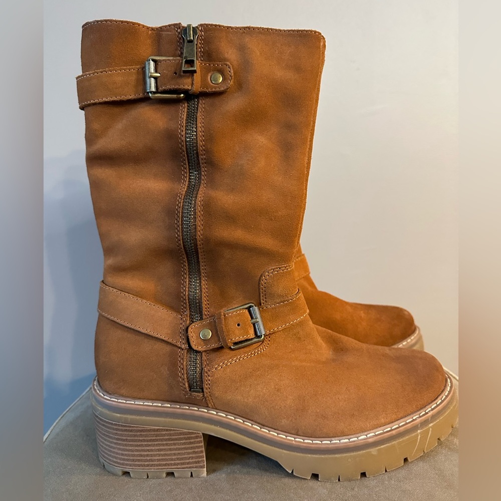 Mid-calf lug sole Naturalizer Jagger motorcycle boot, size 10, brown